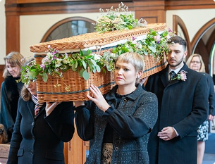How to be a pallbearer